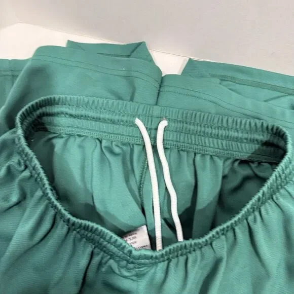Challenger Teamwear Adult Soccer Shorts Small Green - Picture 6 of 16